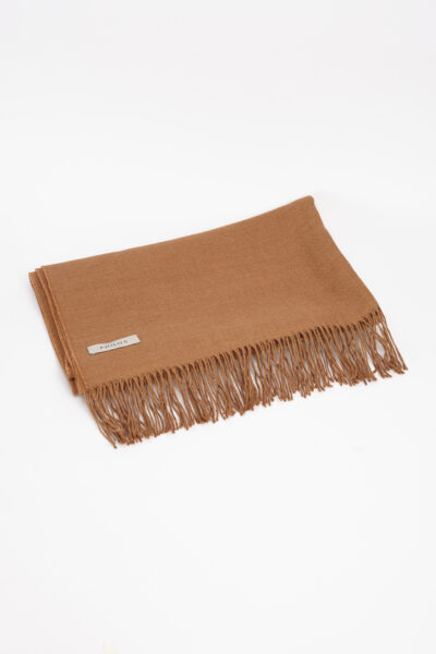 Roble camel