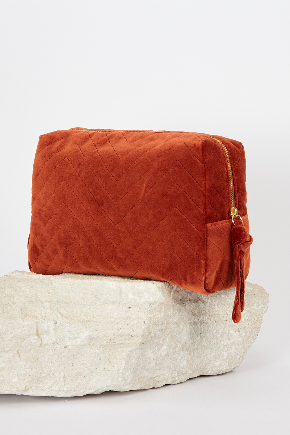 pouch-capuchina-oxido-maxi-1-1_1000x1500_72.jpg