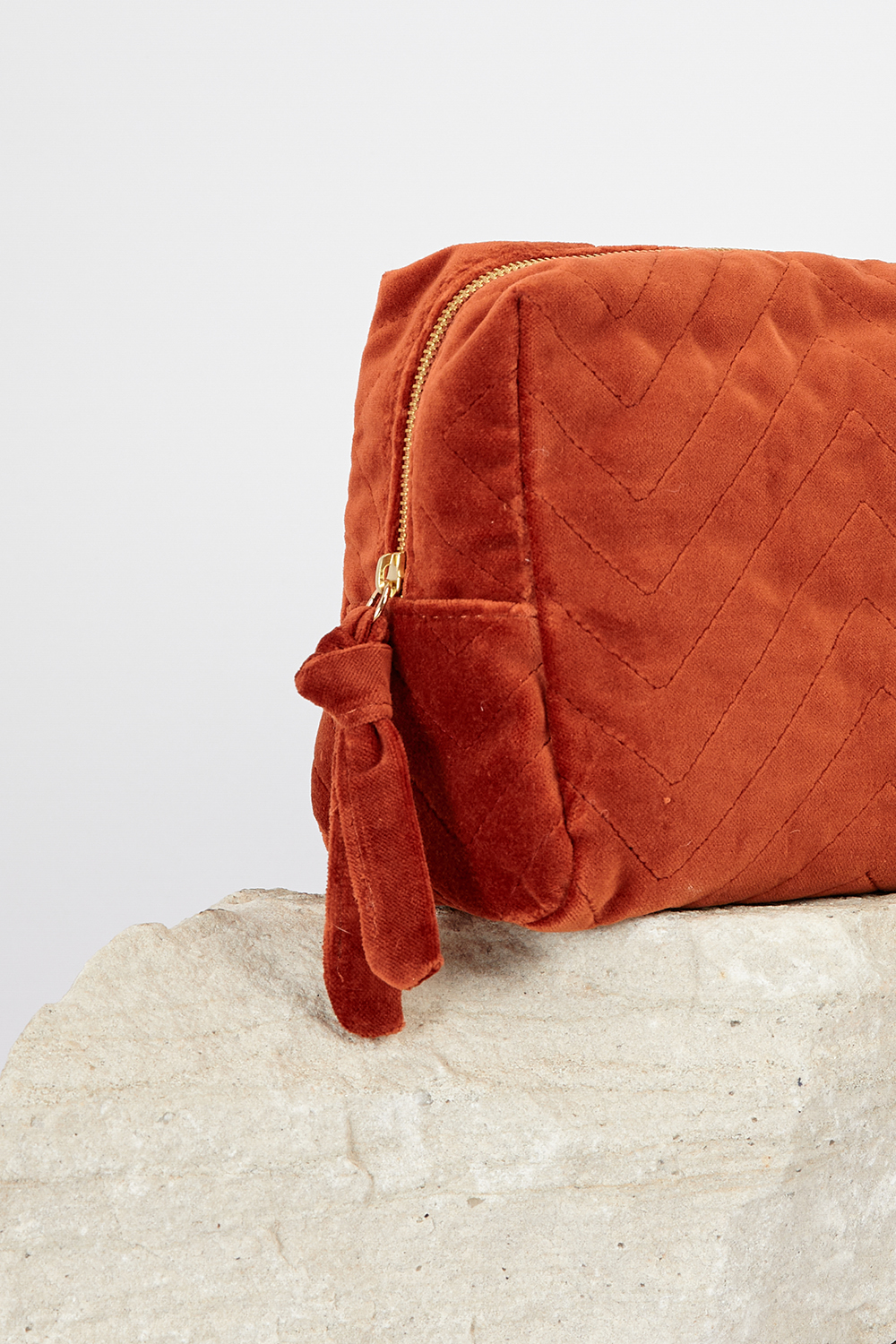 pouch-capuchina-oxido-maxi-2_1000x1500_72.jpg