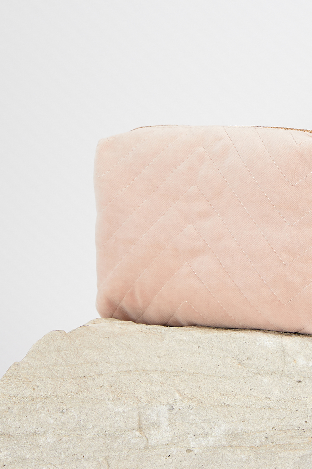 pouch-capuchina-rosa-mini-1-1_1000x1500_72.jpg