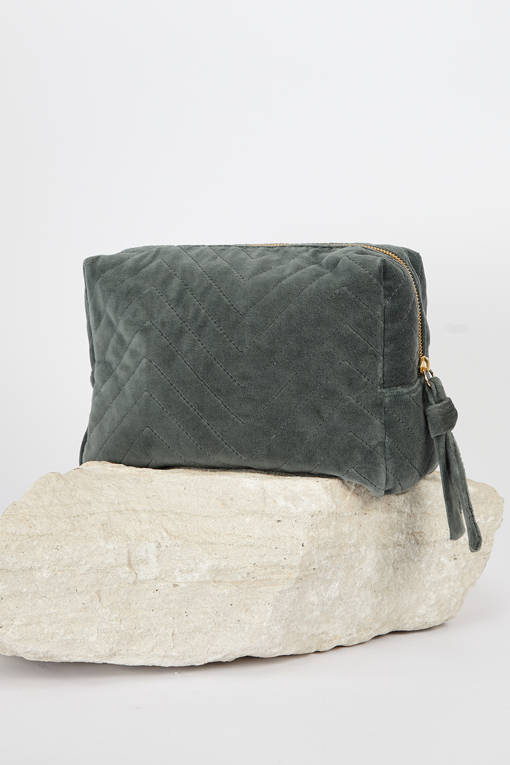 pouch-capuchina-verde-maxi12090_1000x1500_72.jpg